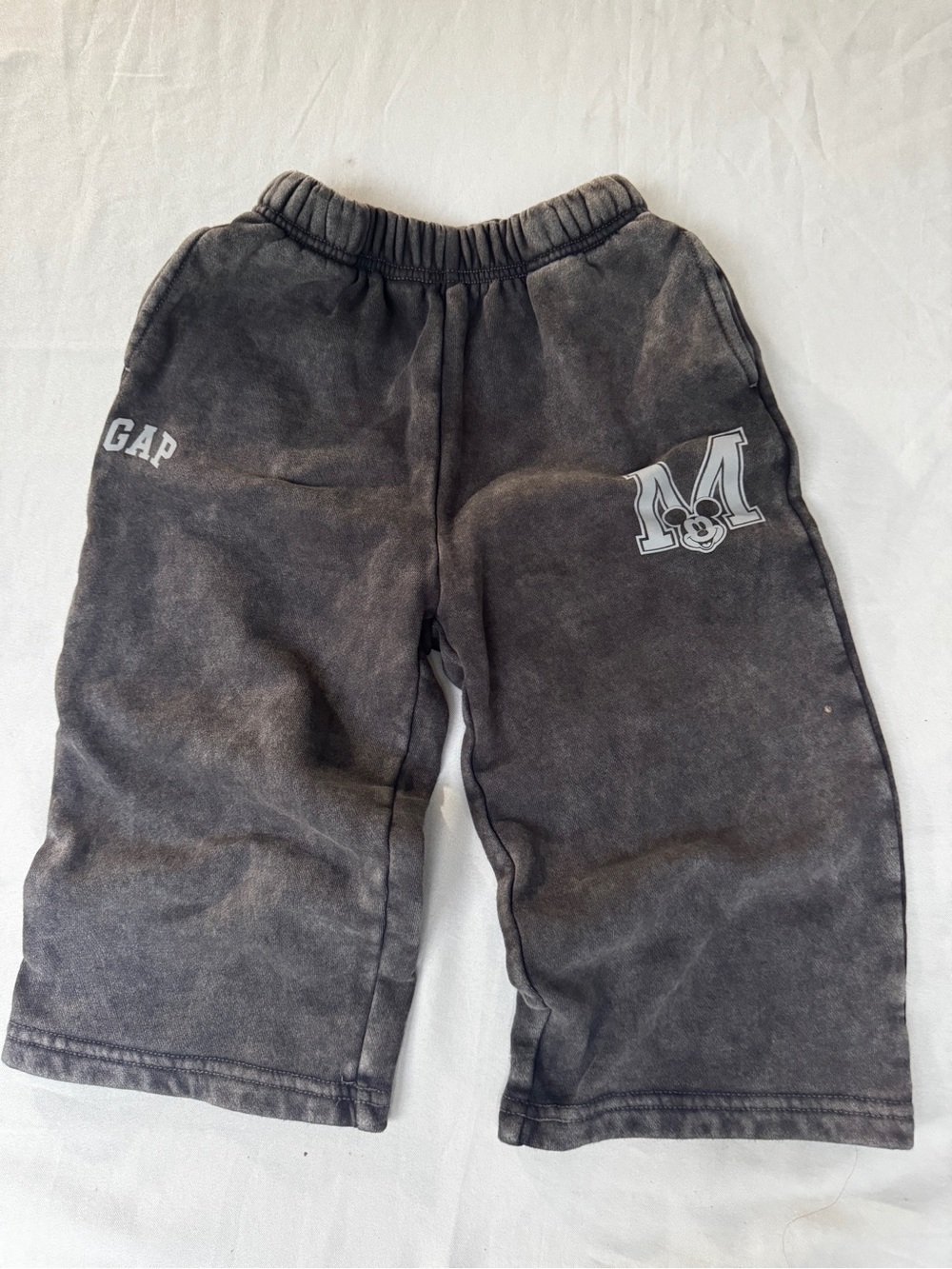 GAP Kids baggy  Black Washed Sweatpants with Mickey M Graphic wide leg size 2T